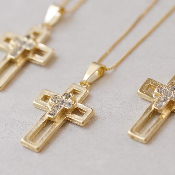 CZ Cross Necklace | 18k Gold Filled - Picture 2 of 6